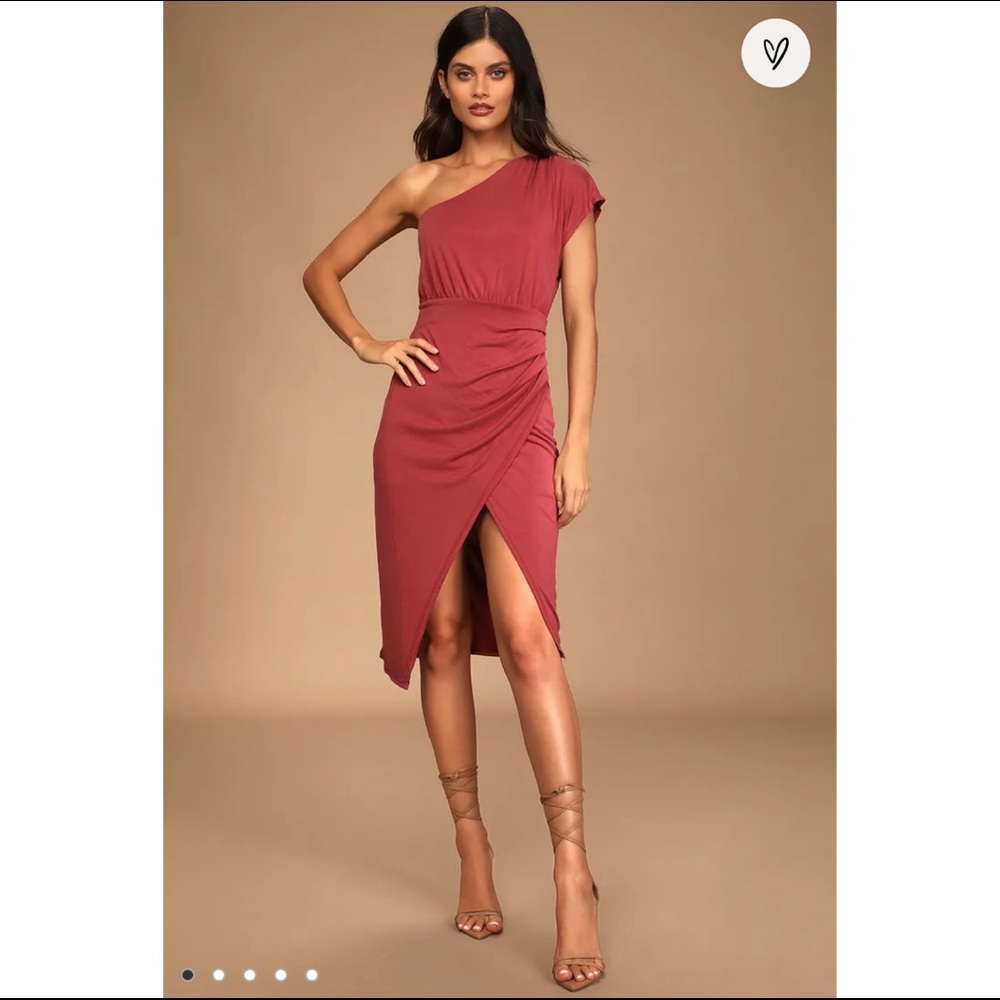 Lulu’s One Shoulder Midi Dress